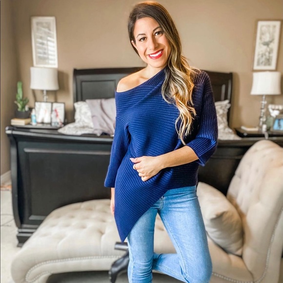 Asymmetrical ribbed sweater in navy - Picture 1 of 1